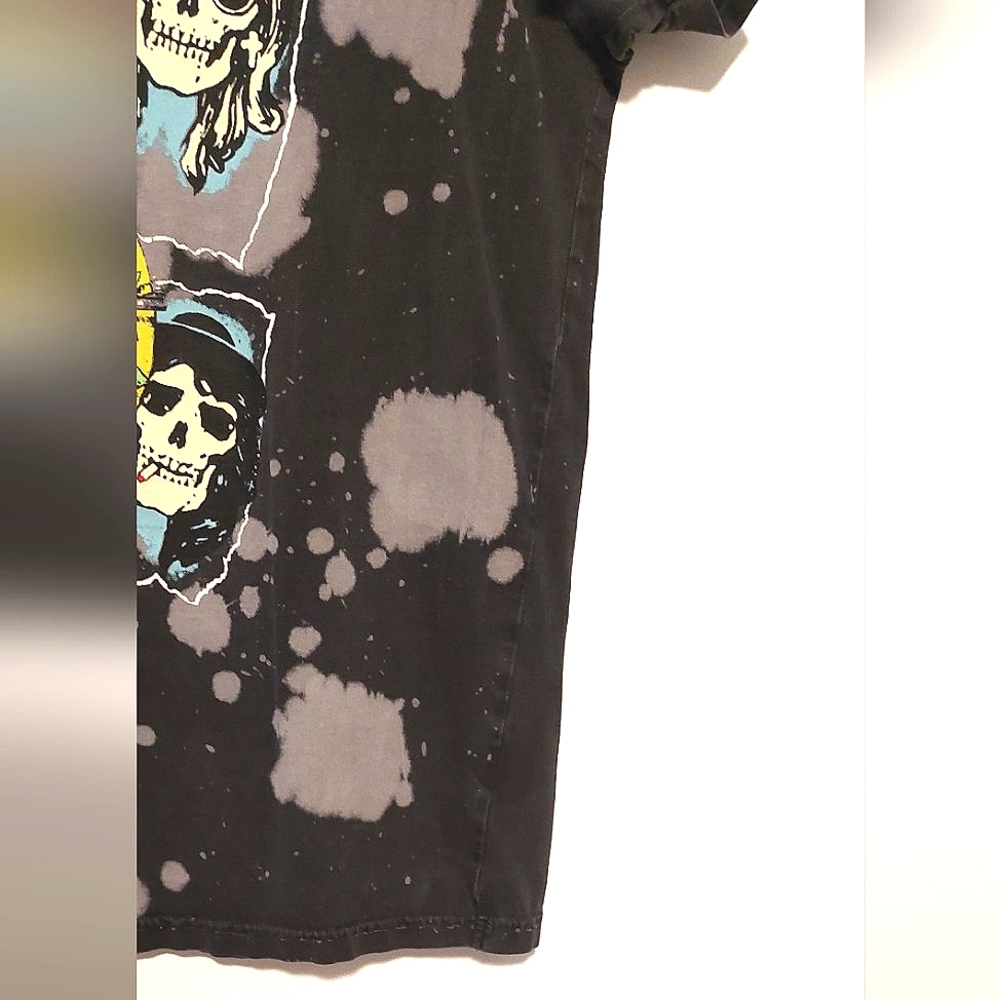 Guns N' Roses Men's Black & Gray Short Sleeved Graphic Band T-Shirt GUC Size M - Picture 4 of 10